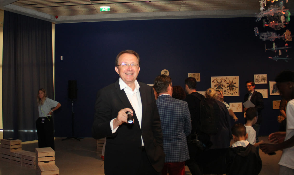 Auch St. Pöltens Bürgermeister liebt das Spiel mit der Taschenlampe in der 