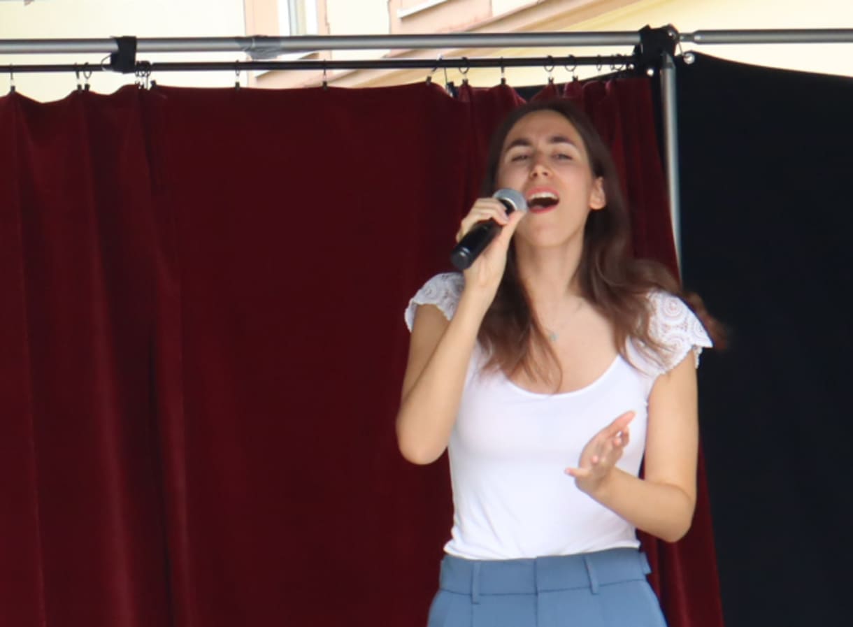 Carina Huber sang Nummern aus verschiedenen Musicals