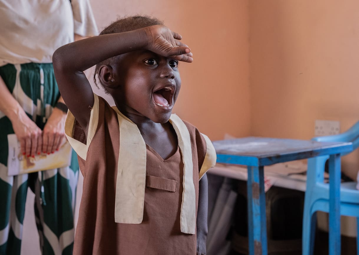 In der Grundschule der Don Bosco Salesianer in Gumbo erhalten über 2.000 Kinder aus dem dortigen Flüchtlingscamp und den umliegenden Gemeinden qualitative Schulbildung. 62 Lehrer*innen unterrichten täglich ca. 65 Schüler*innen pro Klasse