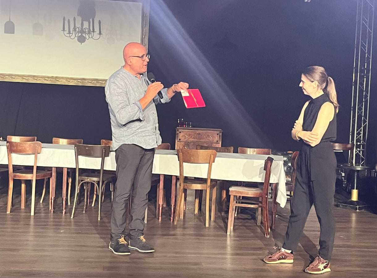 Künstlerische Festivalleiterin Cornelia Rainer und Dellachs Bürgermeister Johann Lenzhofer