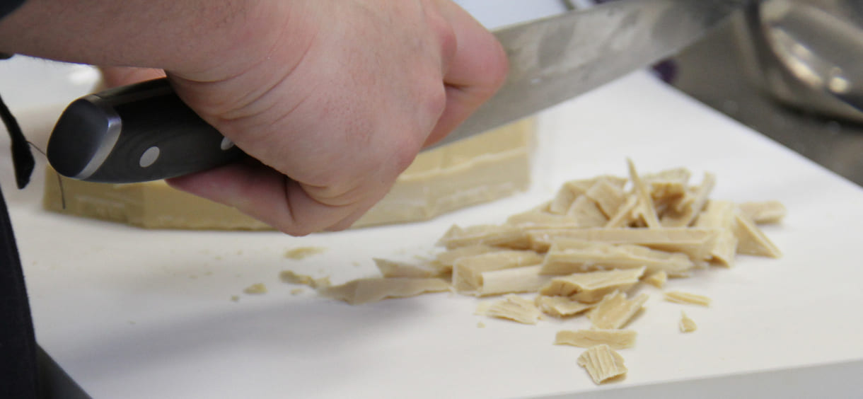 Rasantes Schneiden mit Scharfen Messern