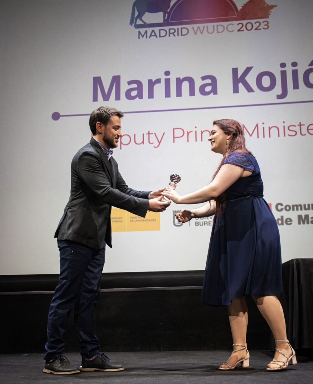 Marina Kojić bekam auch noch den Preis für die allerbeste Finalrede