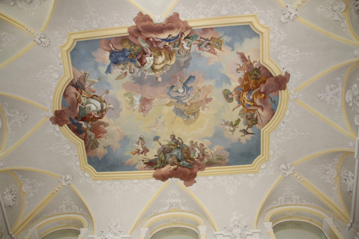 Beeindruckende Deckenmalerei im Stift