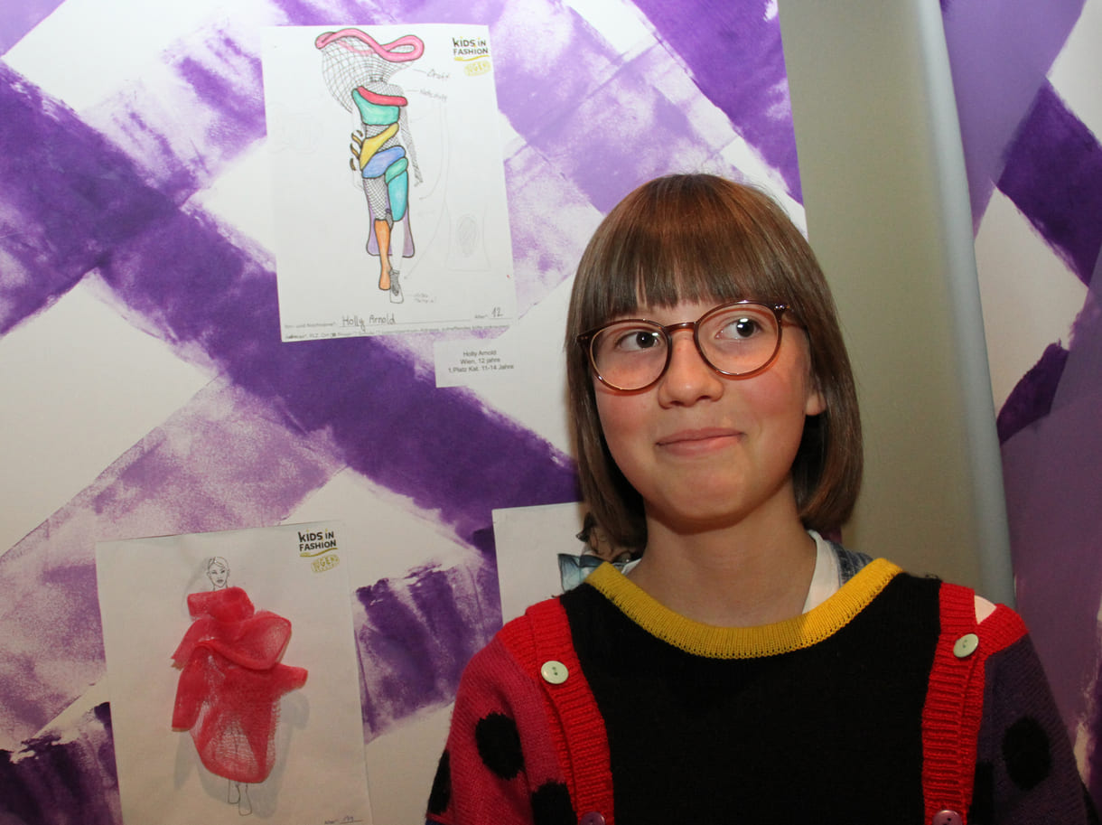 Holly Arnold liebt es bunt