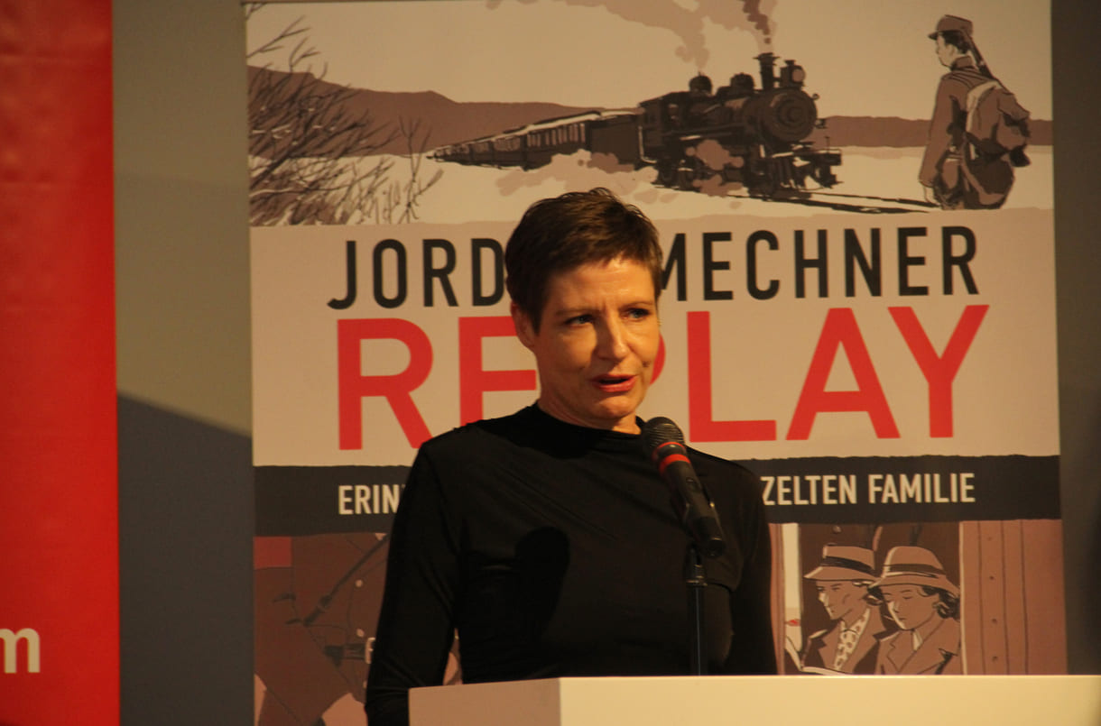 Barbara Staudinger, Direktorin des Jüdischen Museums Wien, eröffnet die Buchpräsentation