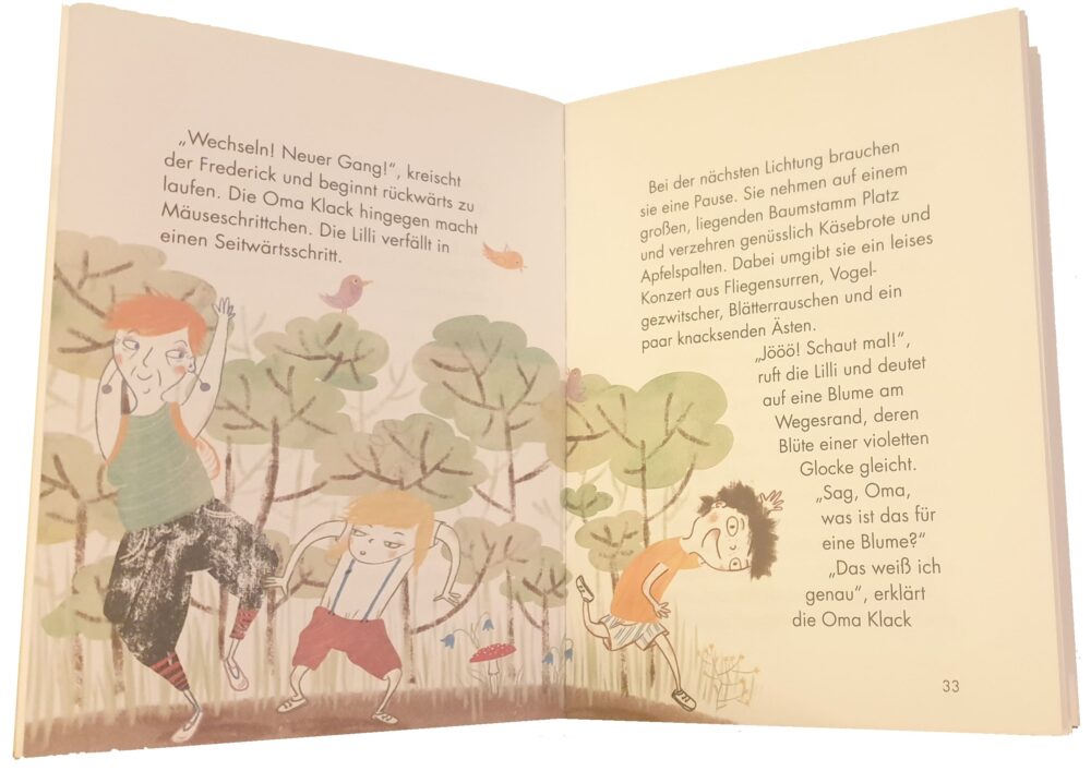 Foto einer Doppelseite des Kinderbuchs "Oma Klack macht Schabernack"