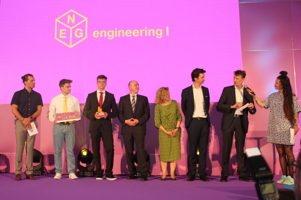 Die Sieger der Kategorie Engineering I bei der Preisverleihung