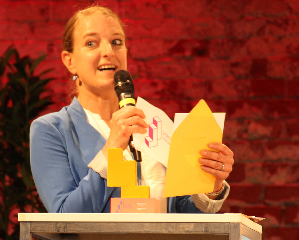 Entrepreneurship: Jurysprecherin