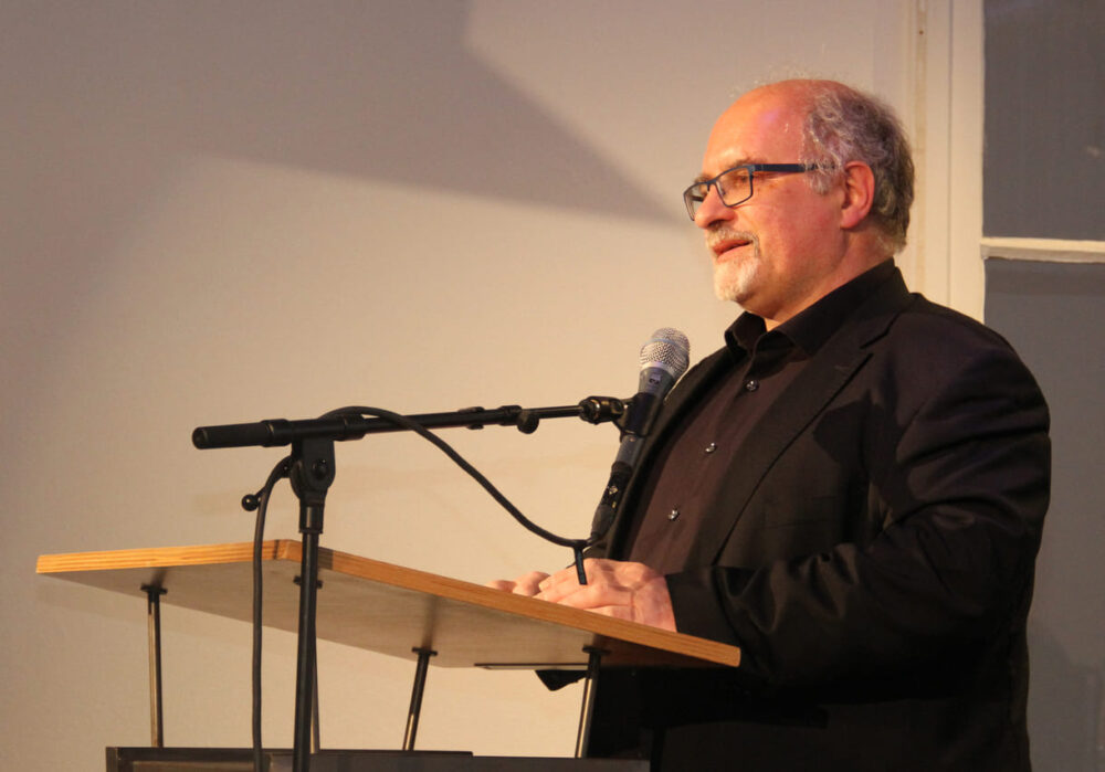 Eröffnung der Preisverleihung durch Robert Huez vom Literaturhaus Wien