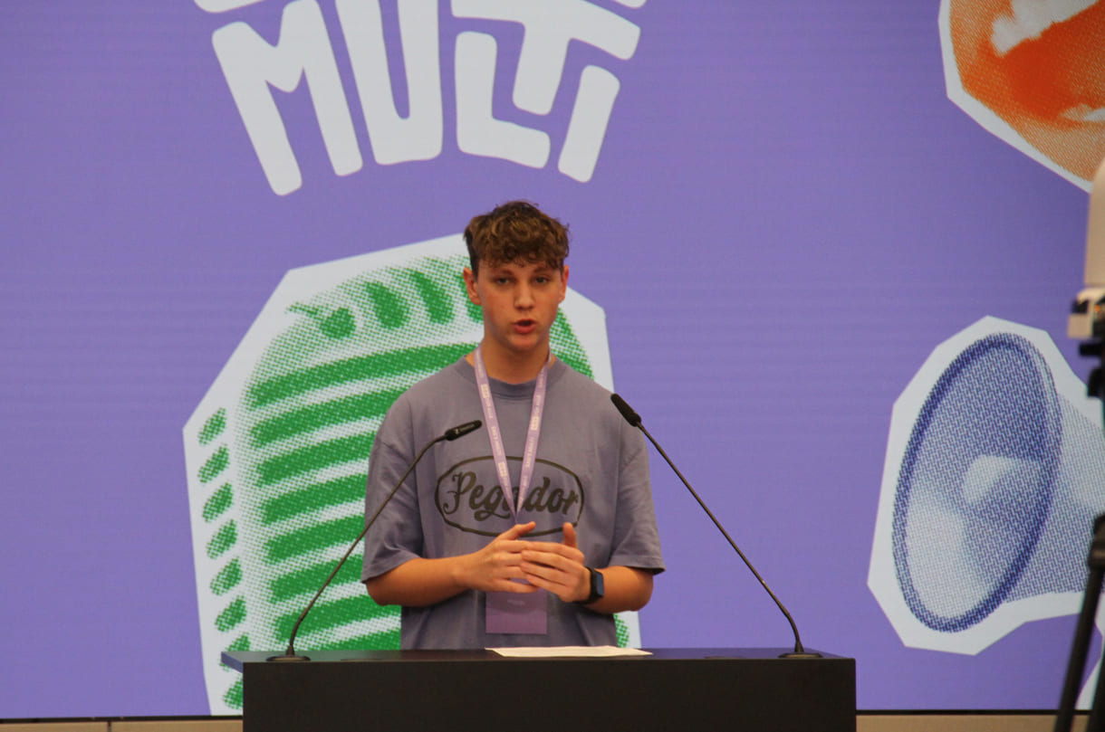 Fabian Christ (HTL Rennweg) mit Englisch und klarerweise Deutsch