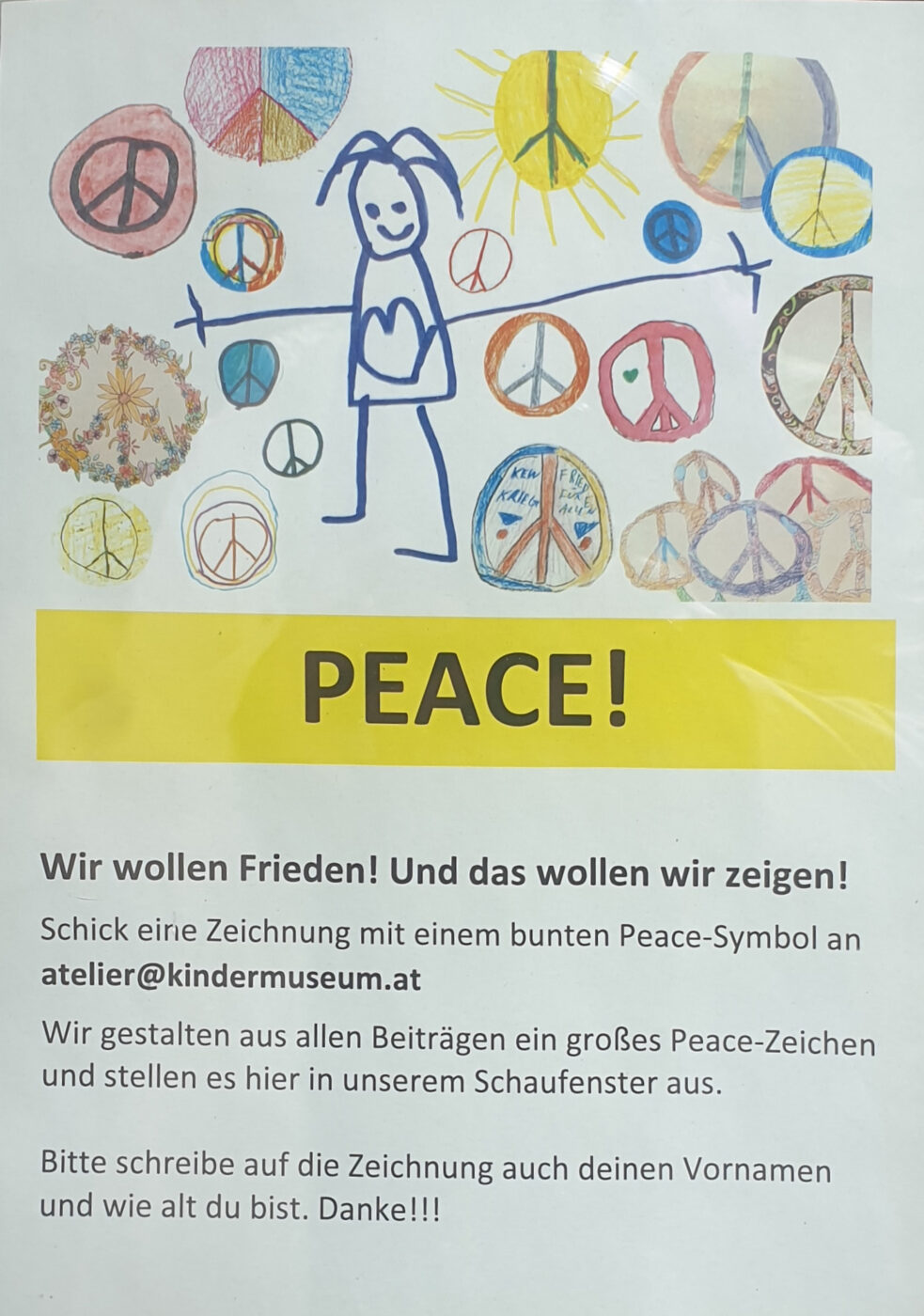 Infoplakat des Kindermuseums über die Kinder-Friedenszeichnungs-Aktion