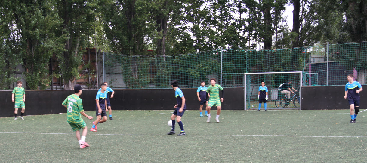 Und noch eine Spielfeldgröße fürs Kicken gibt's auf diesem Sportgelände