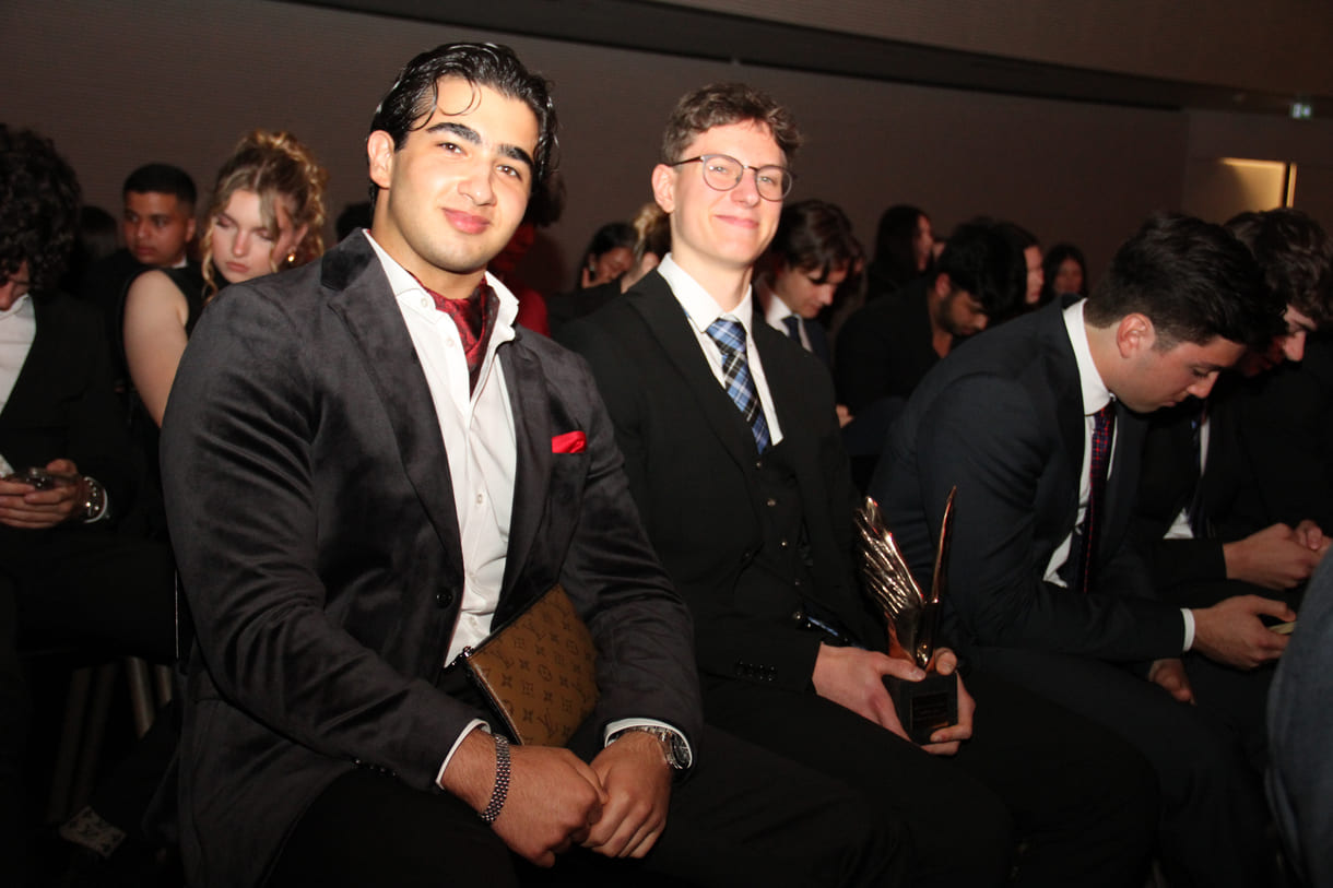 HAK_Merkur-Preisträger Christoph Jethan (rechts) und sein Kollege und Kompagnong Ronen Kalantar