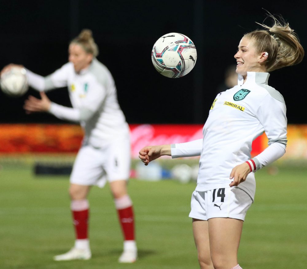 Marie Höbinger im Einsatz beim letzten Länderspiel gegen Finnland