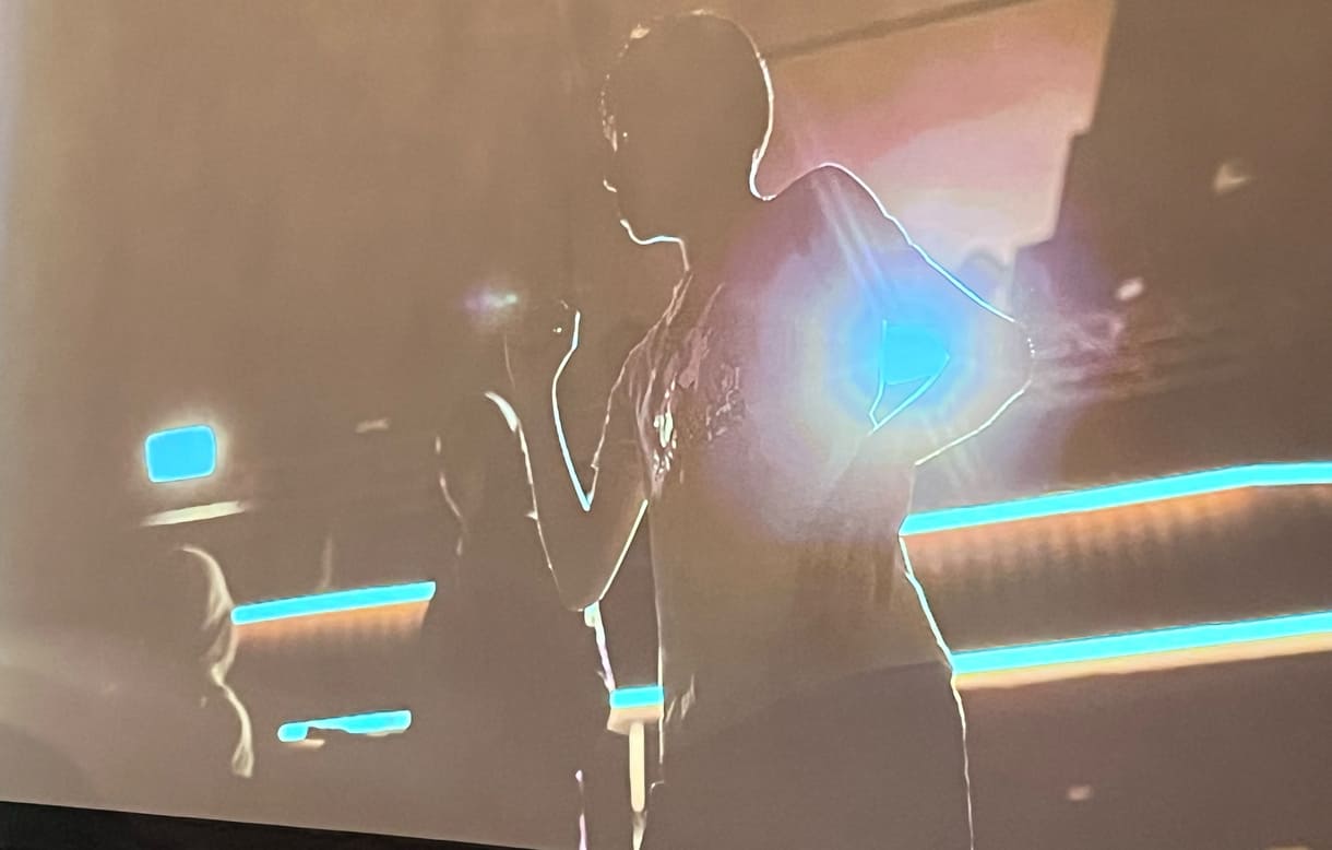 Foto von der Projektion von Fotos des Gewinners Diego Ibarra Sánchez