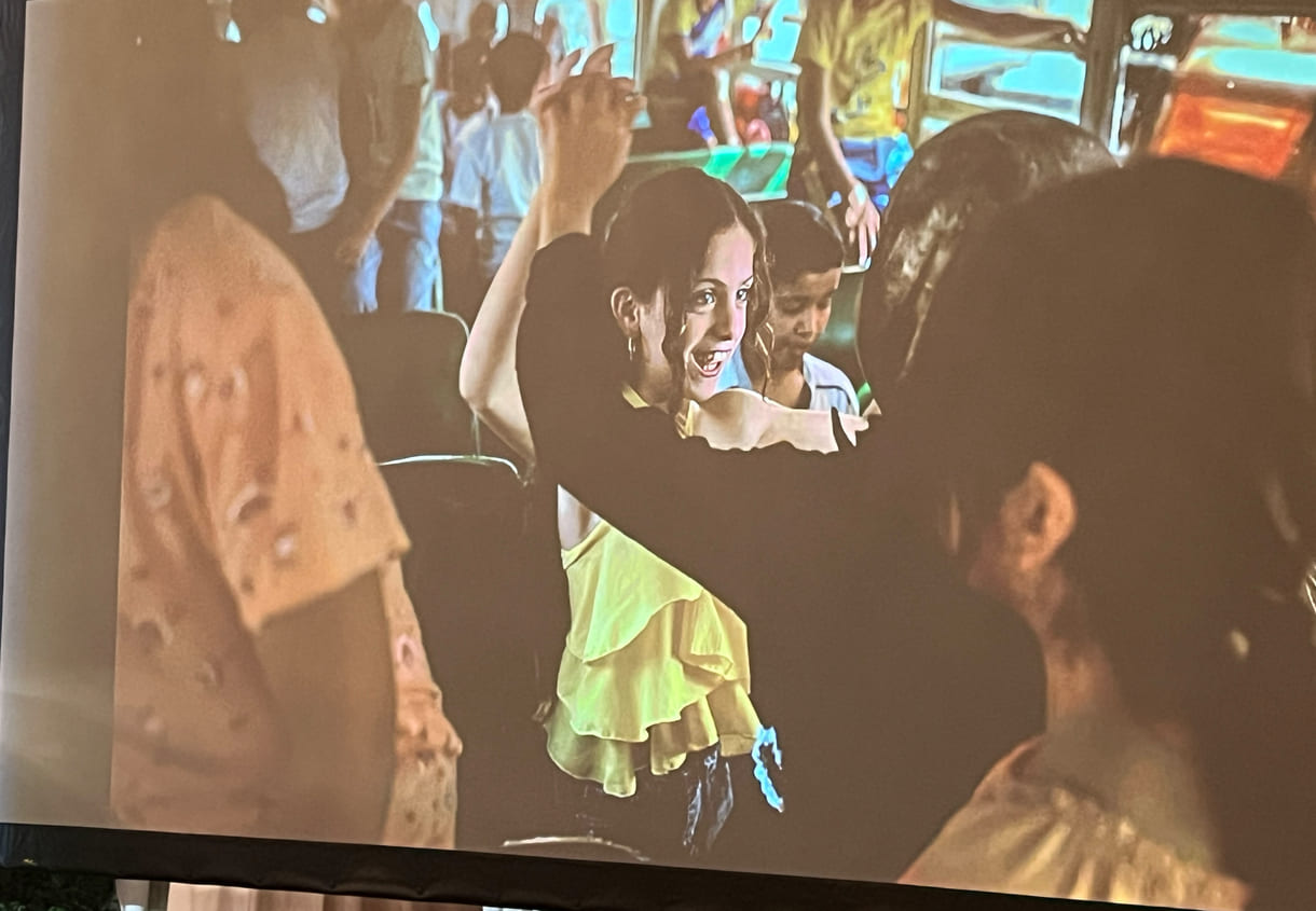 Foto von der Projektion von Fotos des Gewinners Diego Ibarra Sánchez