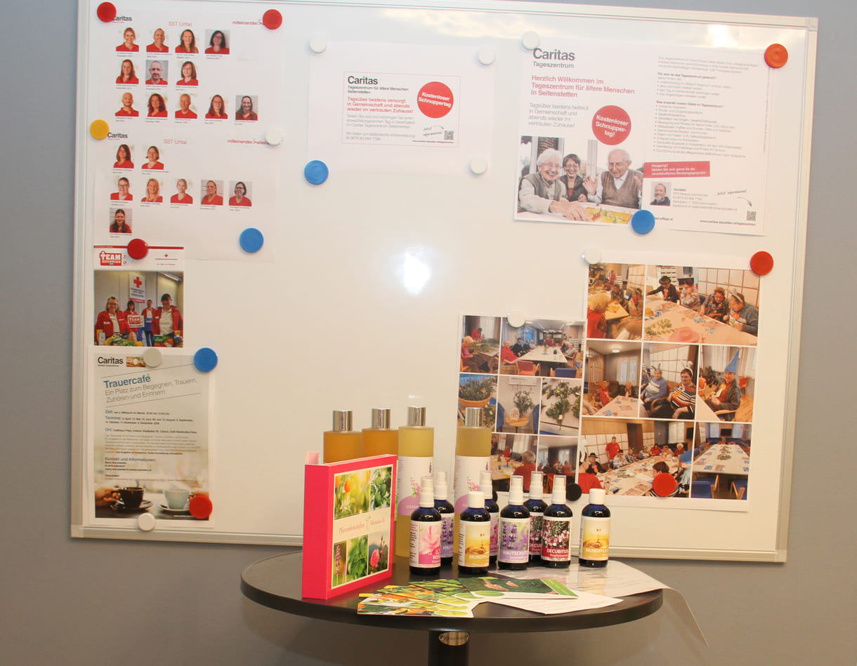 Info-Tafel beim Tageszentrum für Senior:innen