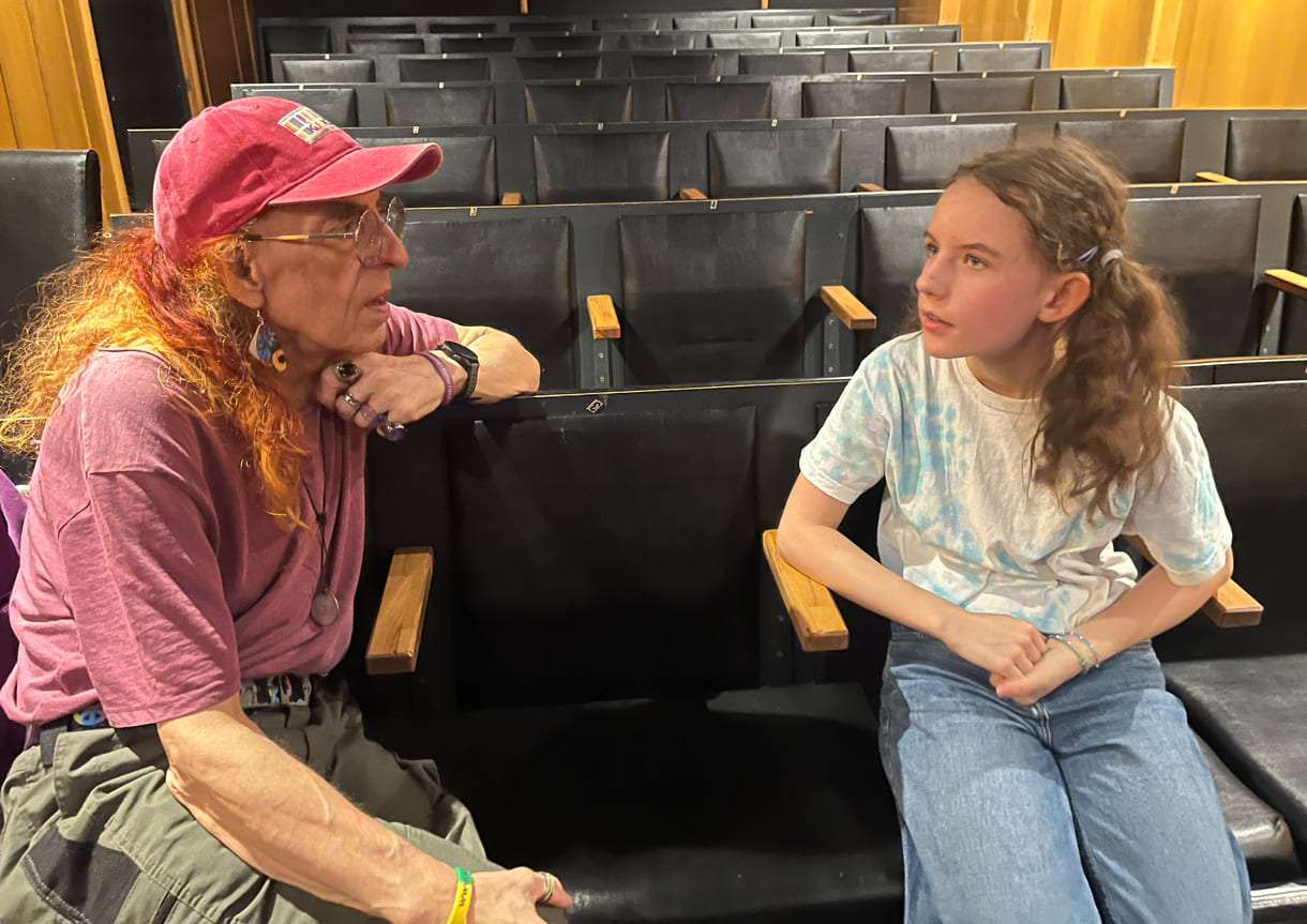 Alice-Darstellerin Ilvie Moritz im Interview mit KiJuKU-heinz