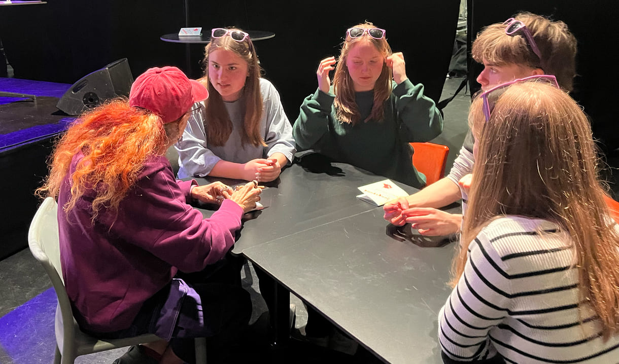 KiJukU-Interview mit den vier Jungspund-Jugend-Juror:innen