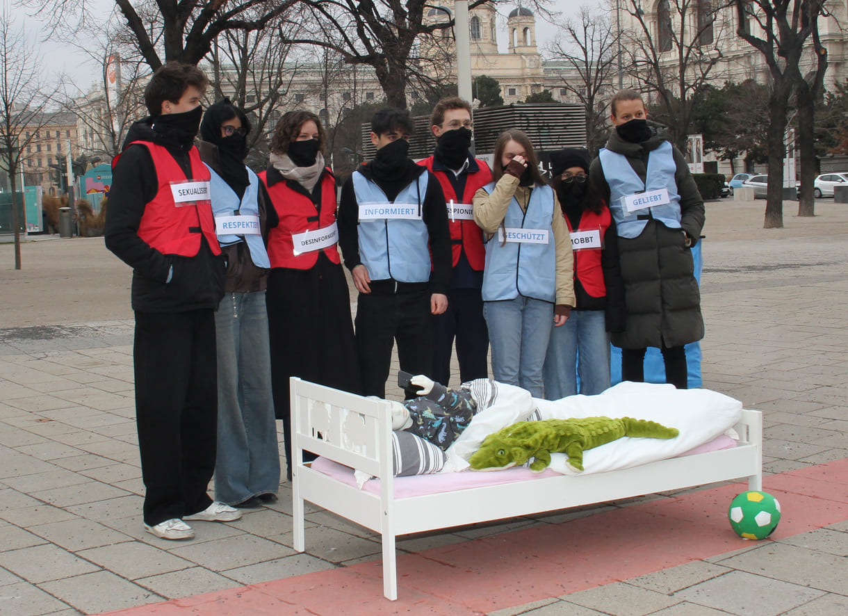Michael, Harleen, Naomi, Jad, Florian, Sabrina und Jasmin vom Unicef-Jugendbeirat sowie Charlotte (bei der UN-Organisation für Jugend-Partizipation und Engagement verantwortlich)