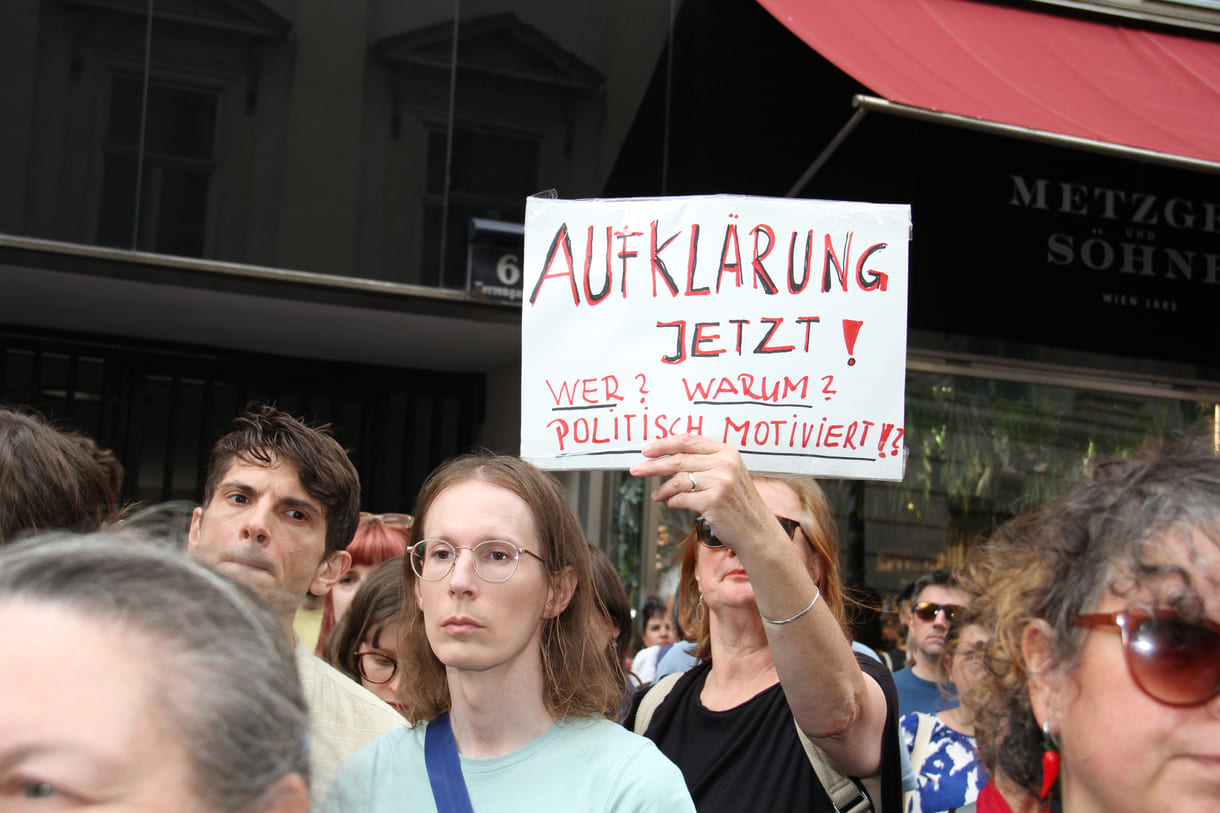 Redner:innen freuten die Massen, wenngleich sie auch bedauerten, dass so ein protest notwendig geworden ist