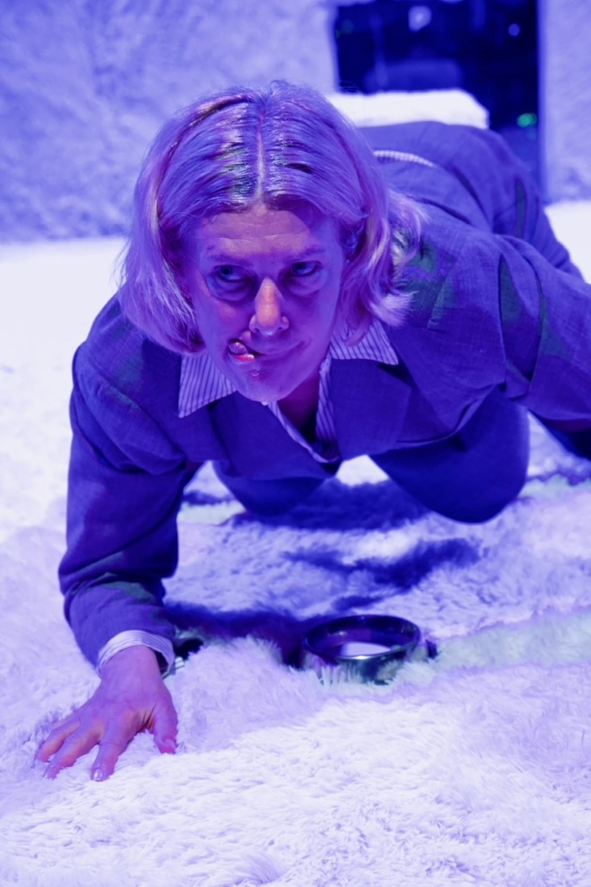 Szenenfoto aus "Die Ktze Eleonore", gespielt von Maria Fliri