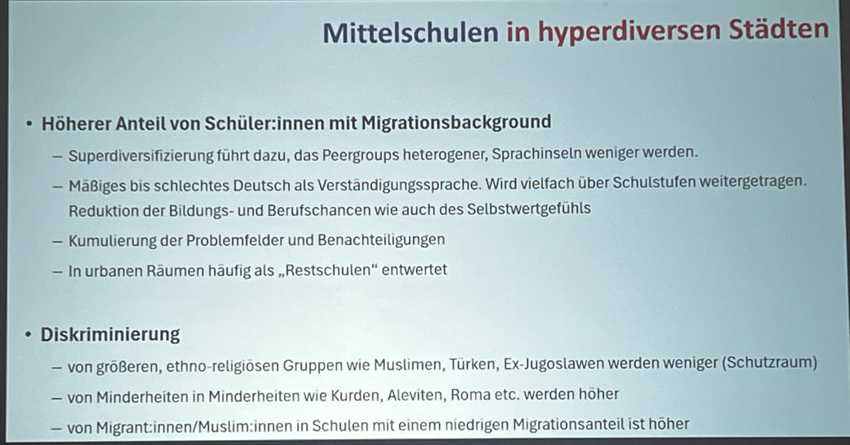 Folie des Soziologen Kenan Güngör zu Schule im Kontext von Migration und Diversität
