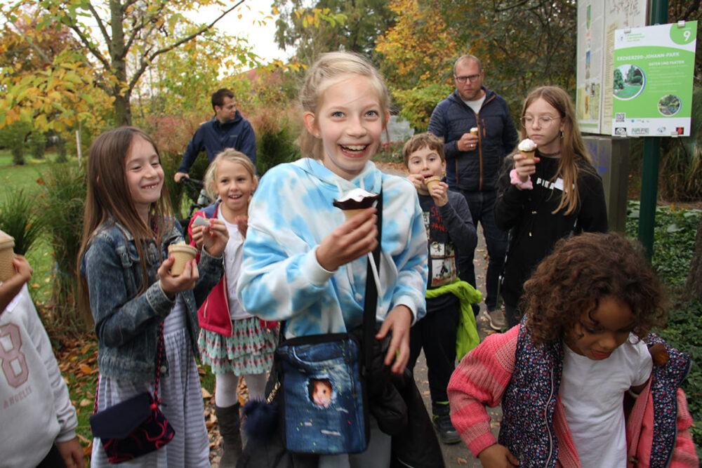 Beliebter Ort für viele Kinder der Gemeinde: Das Eisgeschäft