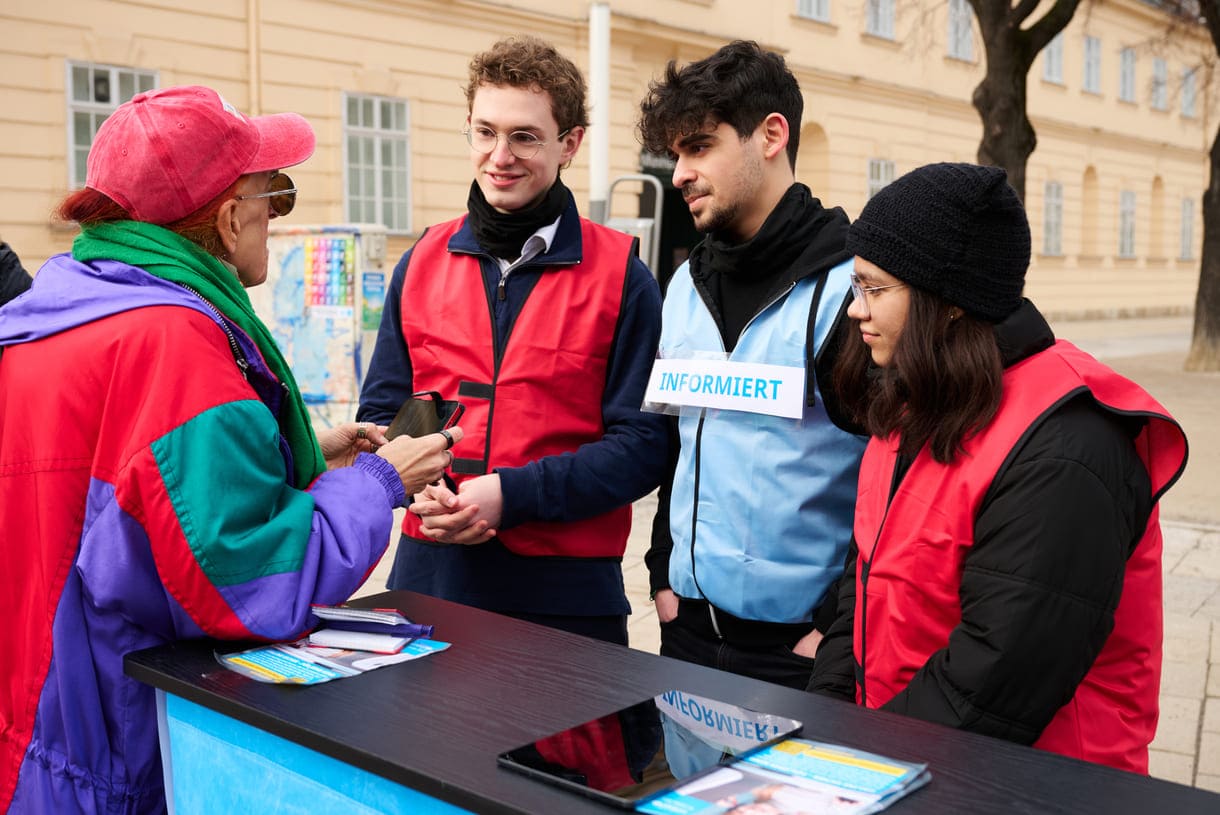 KiJuKU-heinz im GEspräch mit Florian, Jad und Jasmin