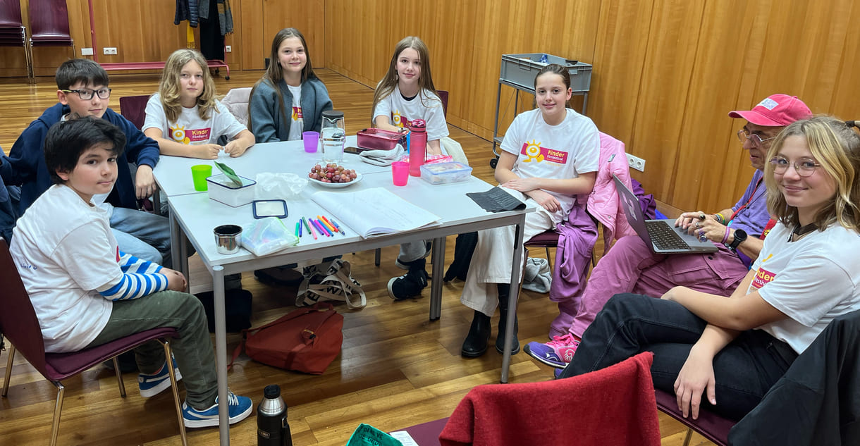 Kinderjury des 37. Internationalen Kinderfilmfestivals beim Gruppen-Interview mit KiJuKU.at