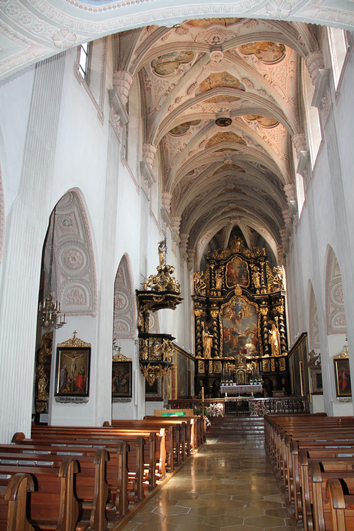 Kirche im Stift