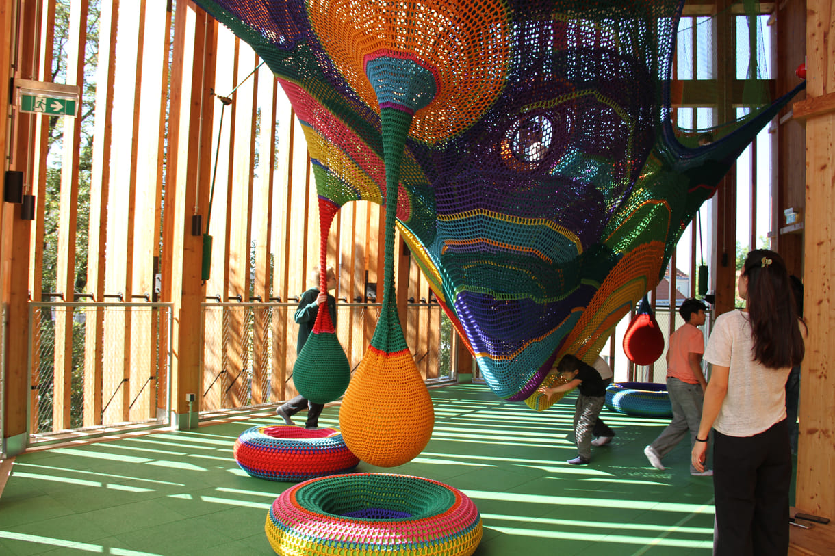 Dauerinstallation: das bekletterbare Kunstwerk