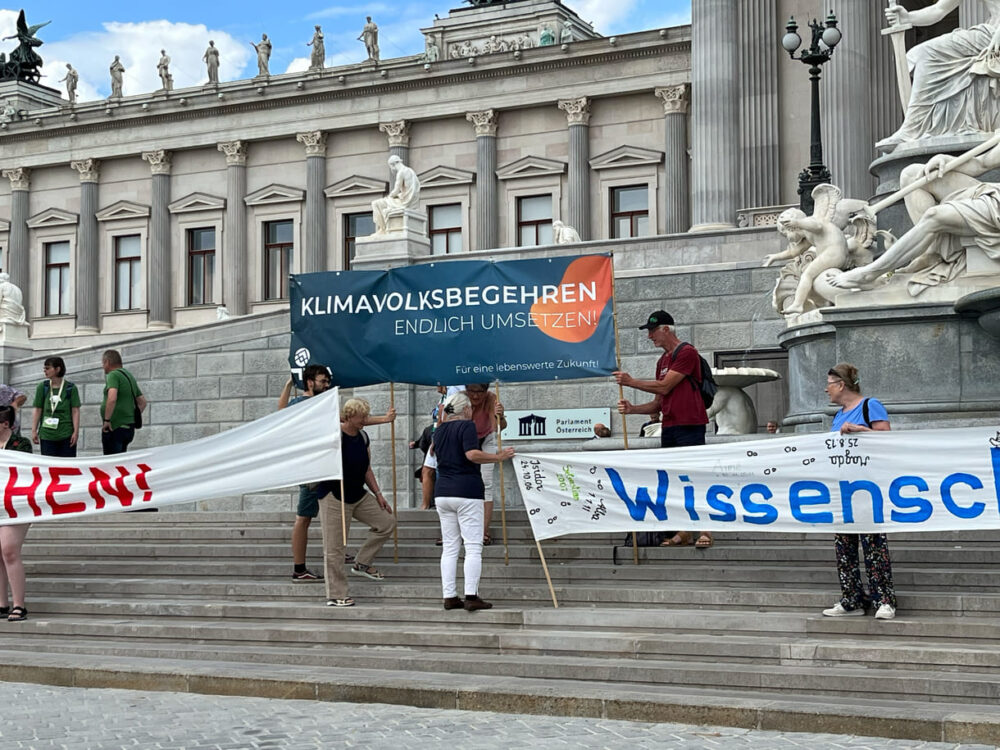 Kundgebung des österreichischen Klimarates und der Initiative Klima-Volksbegehren