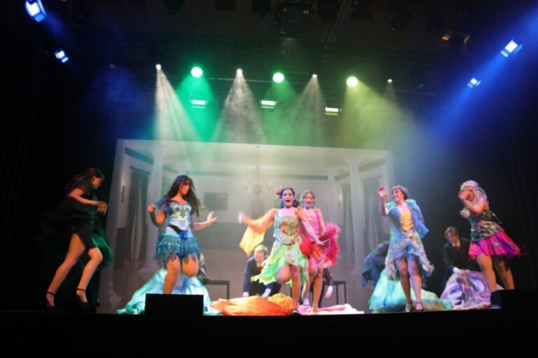 Szenenfoto aus "Little Women" von "teatro" in Mödling