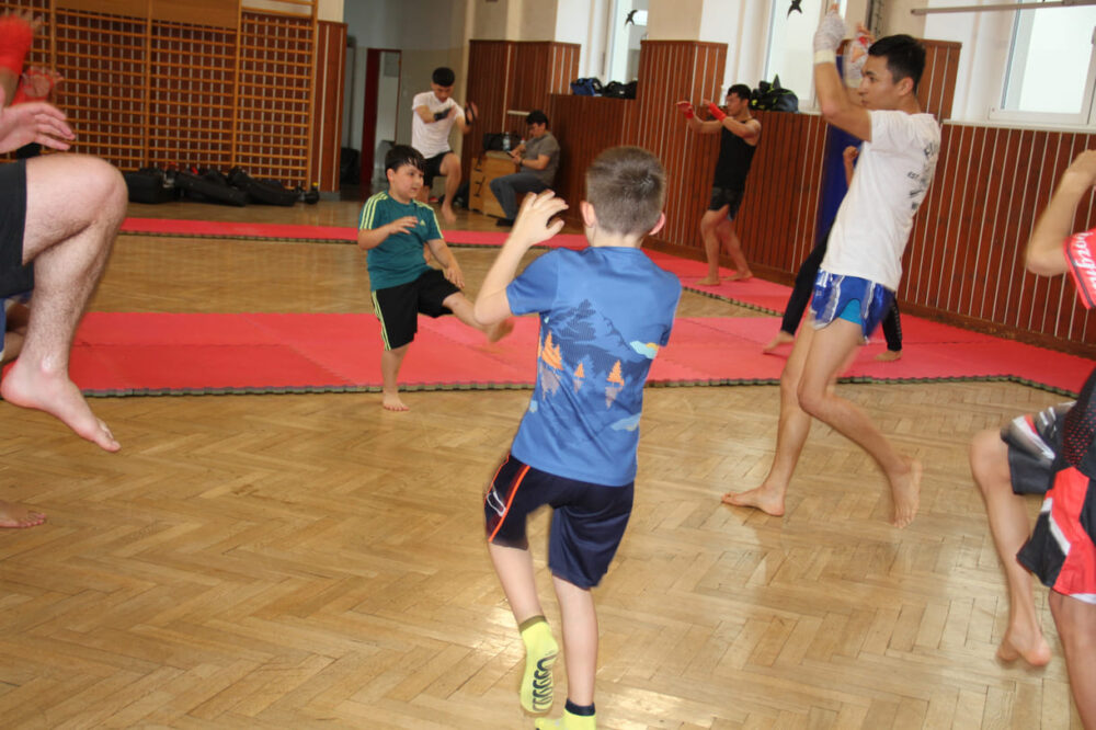 Luft-Kicken