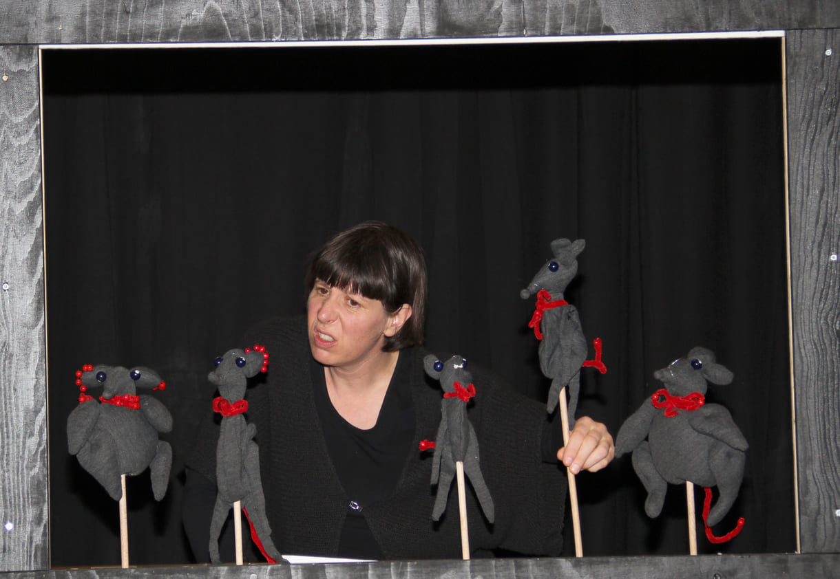Anna Russegger, Leiterin des Halleiner Theaters 