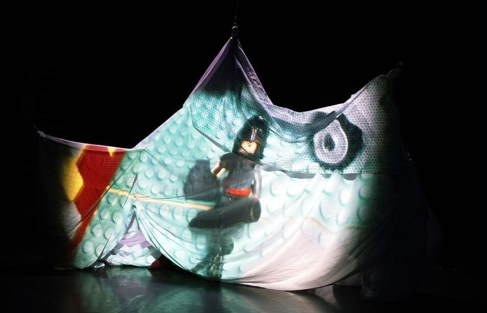 Szenenfoto aus der Generalprobe von „Kampfbaukasten in 4K“