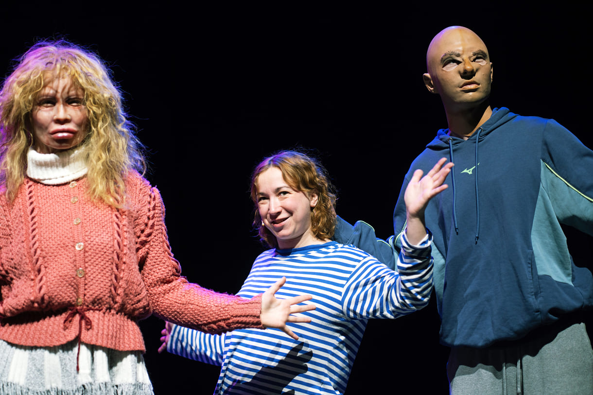 Szenenfoto aus der Generalprobe von „Kampfbaukasten in 4K“