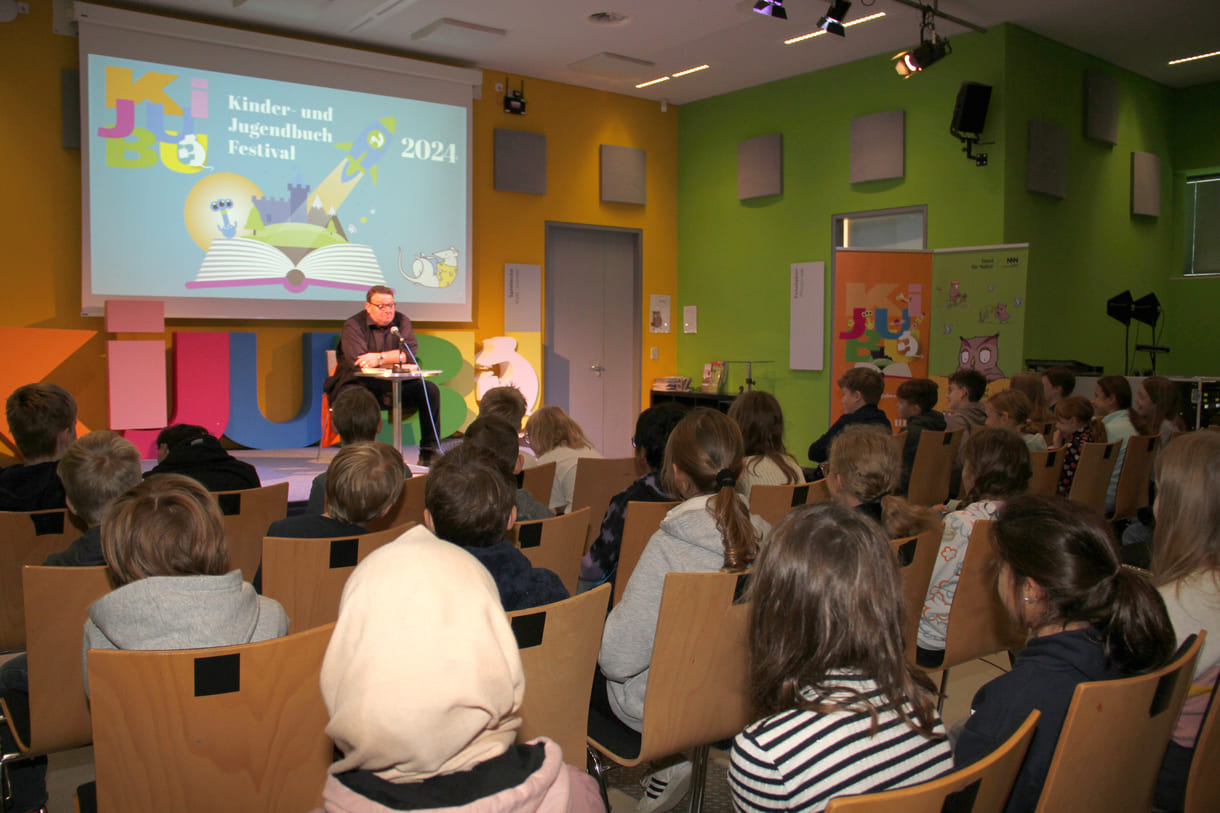 Lesung mit Christoph Mauz beim 21. KiJuBu, dem Kinder- und JugendBuch-Festival in St. Pölten (NÖ)