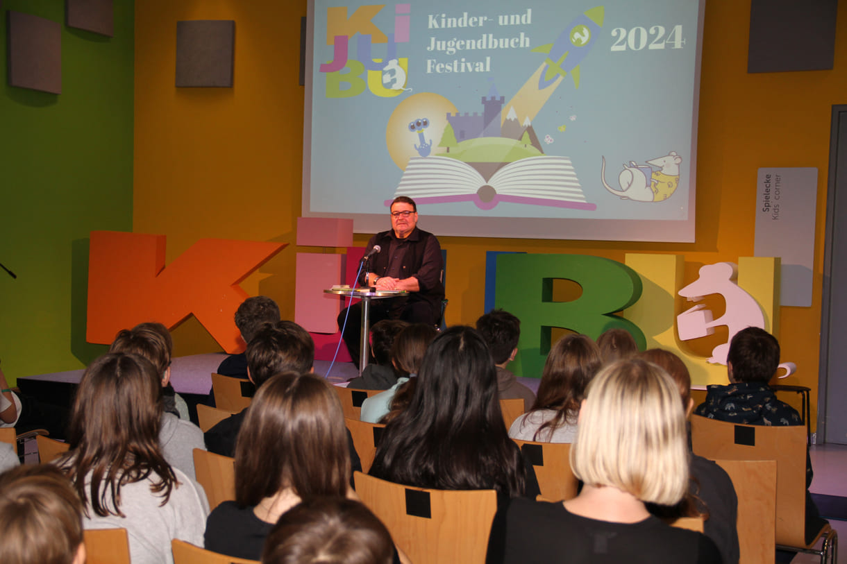 Lesung mit Christoph Mauz beim 21. KiJuBu, dem Kinder- und JugendBuch-Festival in St. Pölten (NÖ)