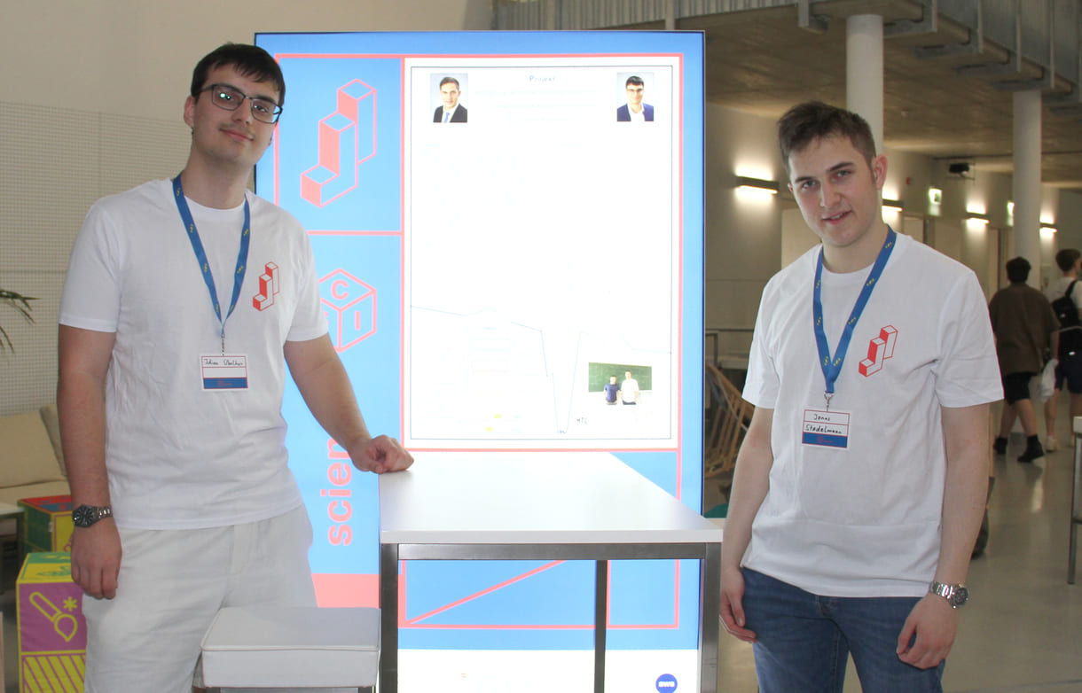 Jonas Stadelmann und Julian Übelher forsch(t)en sogar auf US-universitärer Ebene an einem Spezialproblem eines Algorithmus von Quantencomputern
