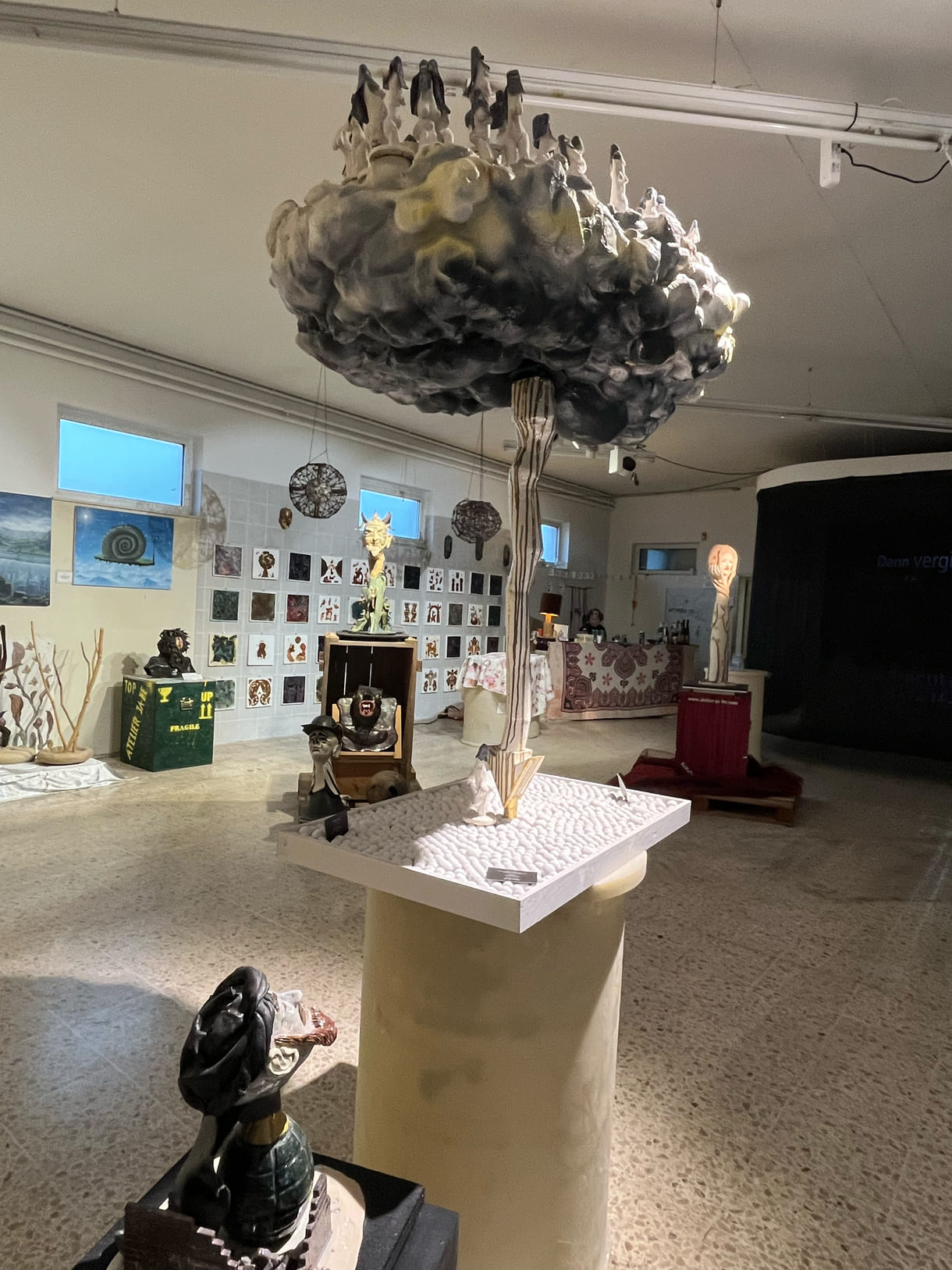 Bilder und Objekte der Ausstellung im 