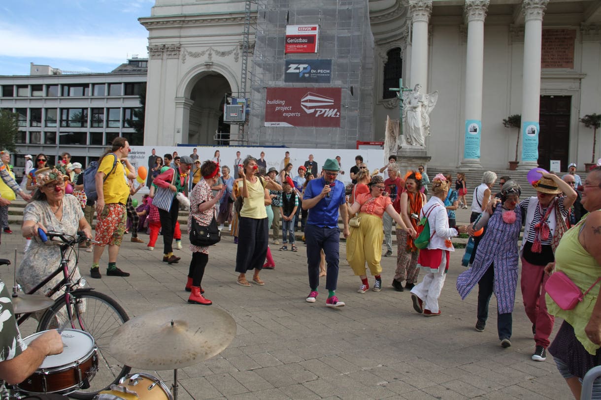 Musik, Gesang, Tanz und viel Lachen