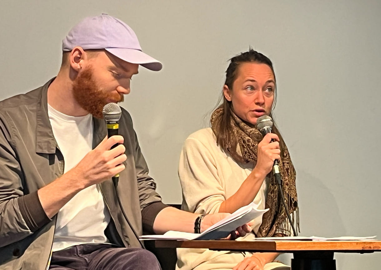 Jakob Immervoll und Lena Kalisch lasen aus Gogols 