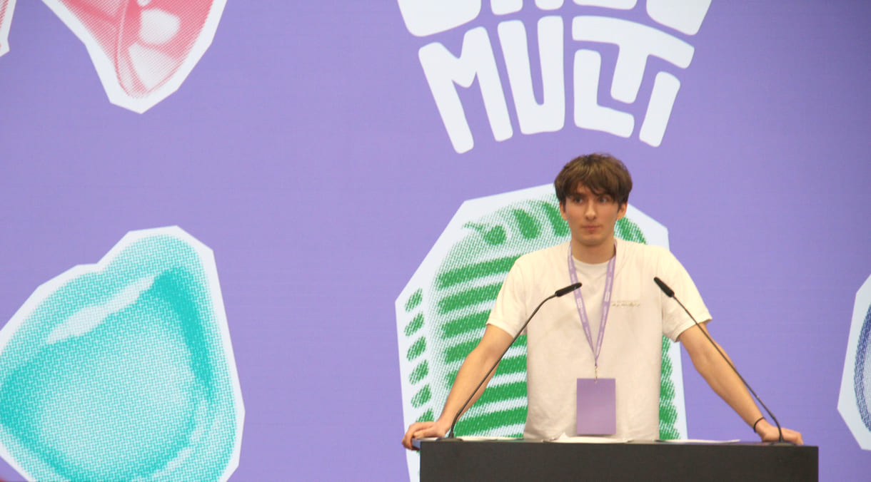 Niklas Sieberer, Hertha-Firnberg-Schulen für Wirtschaft und Tourismus, sprach Frenzöisch, Deutsch und ein paar Wrter auf Türkisch, Spanisch, Latein