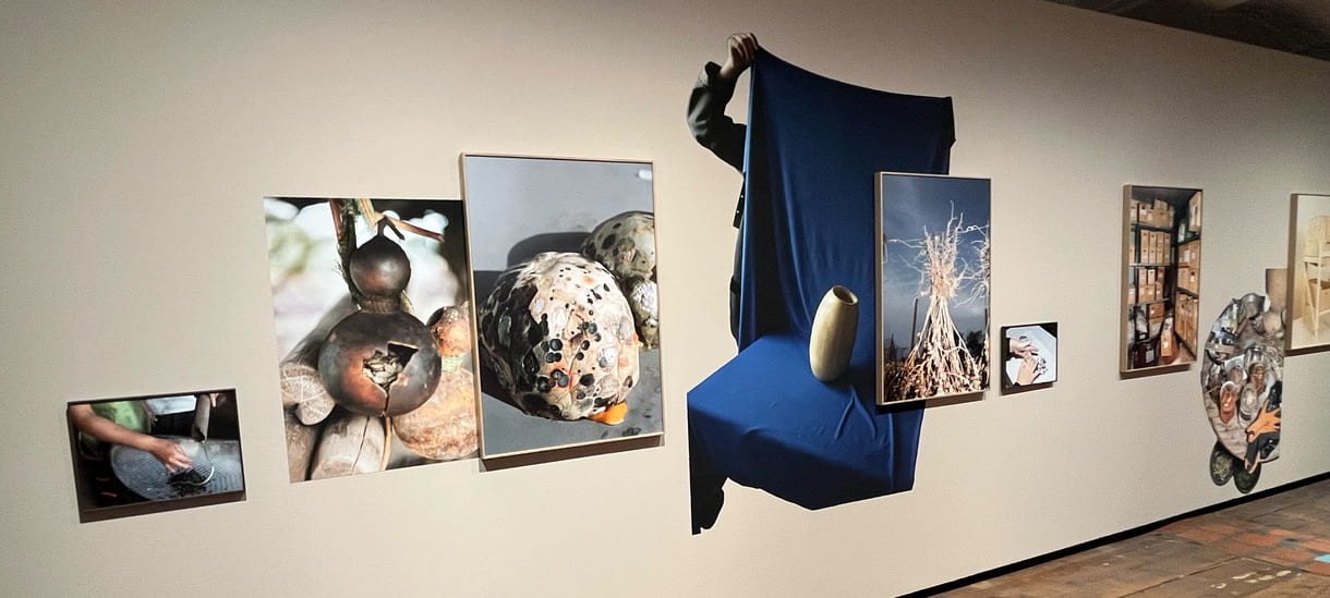 Werke aus der Gemeinschafts-Ausstellung im Kunsthaus Wien