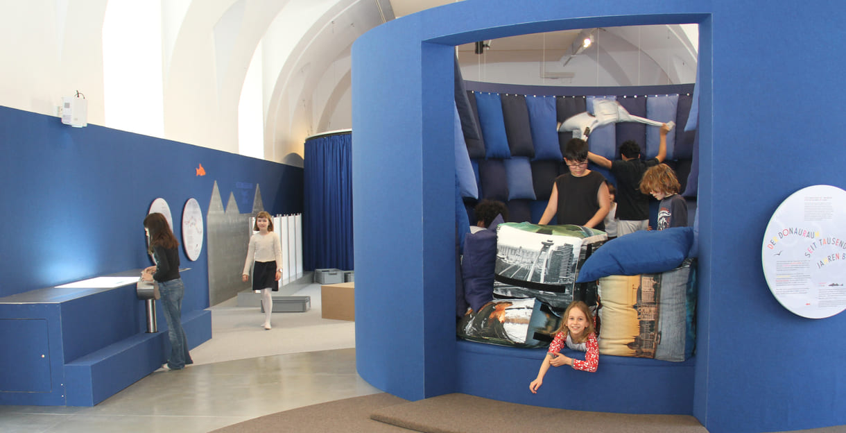 Für etliche Kinder der Lieblingsort - wenngleich anders bespielt als gedacht: Donau-Raum als Polsterburg