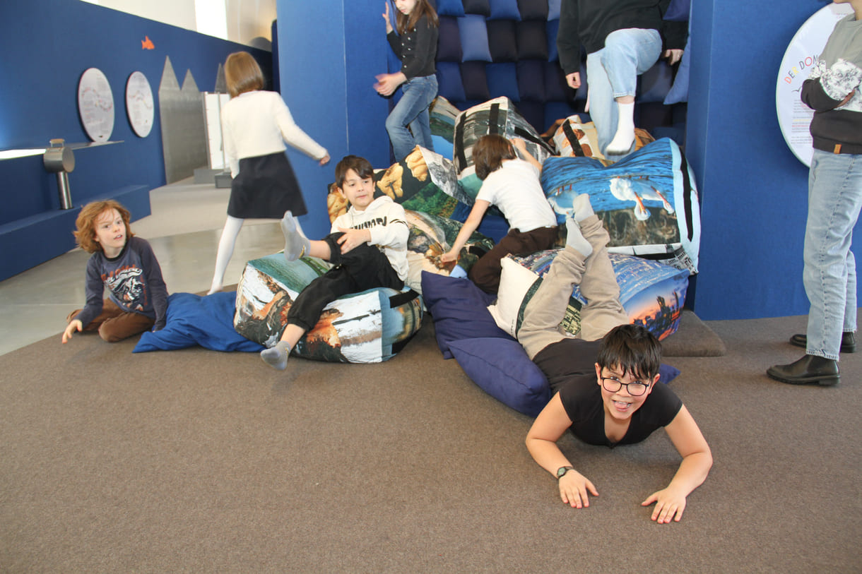 Für etliche Kinder der Lieblingsort - wenngleich anders bespielt als gedacht: Donau-Raum als Polsterburg