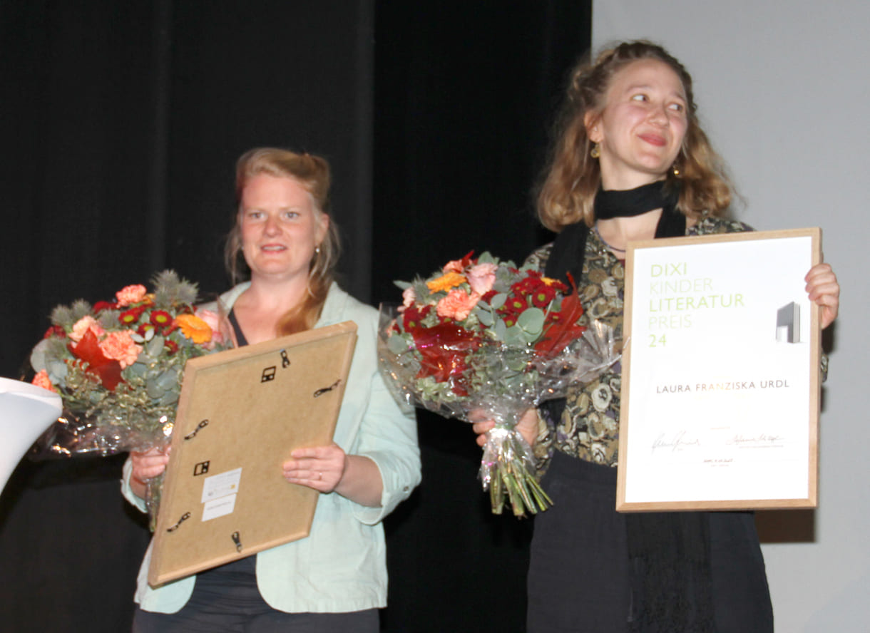 Preisträgerinnen Juliana Guger und Laura Franziska Urdl