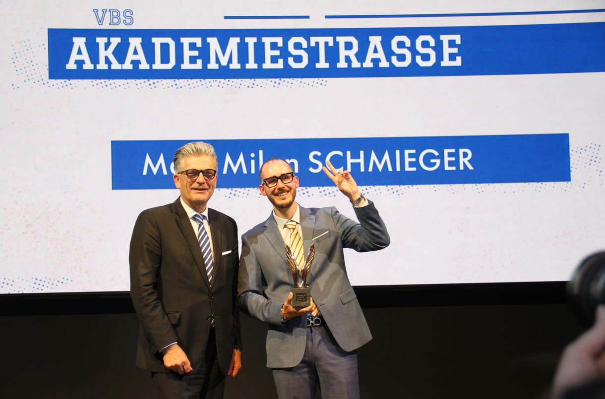Voting-Gewinner Milan Schmieger mit seinem Laudator, Martin Heimhilcher